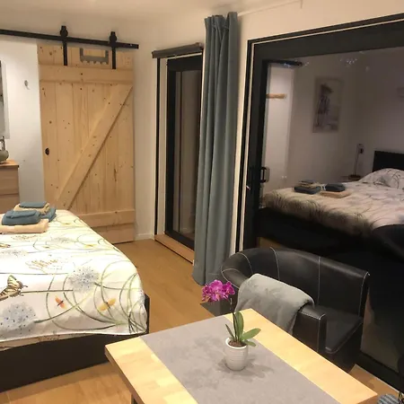 Bed & Breakfast Les Tiny House Du Mas De Mont Mont (Namur)